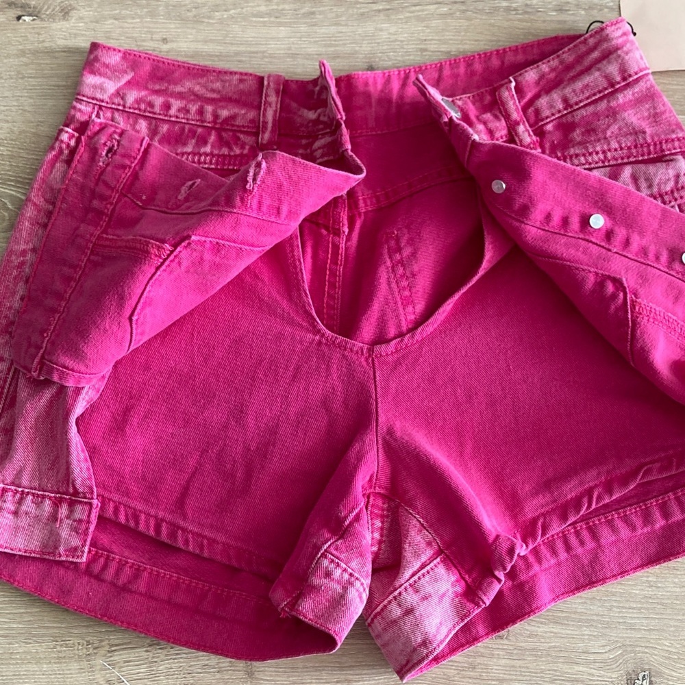 Pink Denim Women Shorts - Picture 4 of 5